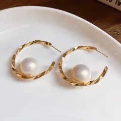 Golden Twisted Pearl Earrings 